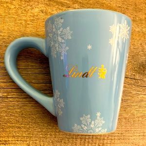 Lindt Mug Blue and White Snowflake Print